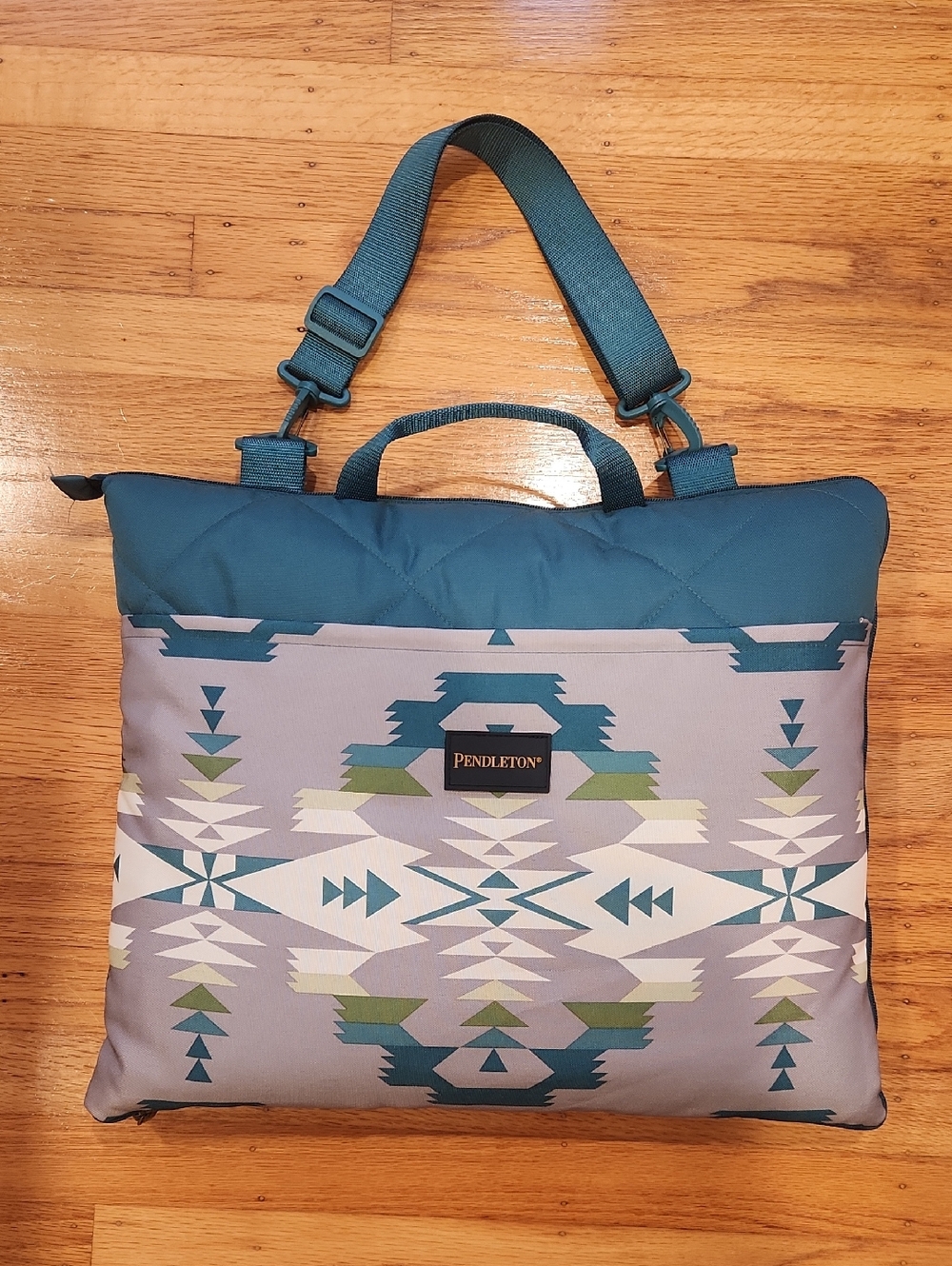 Pendleton Portable Blanket